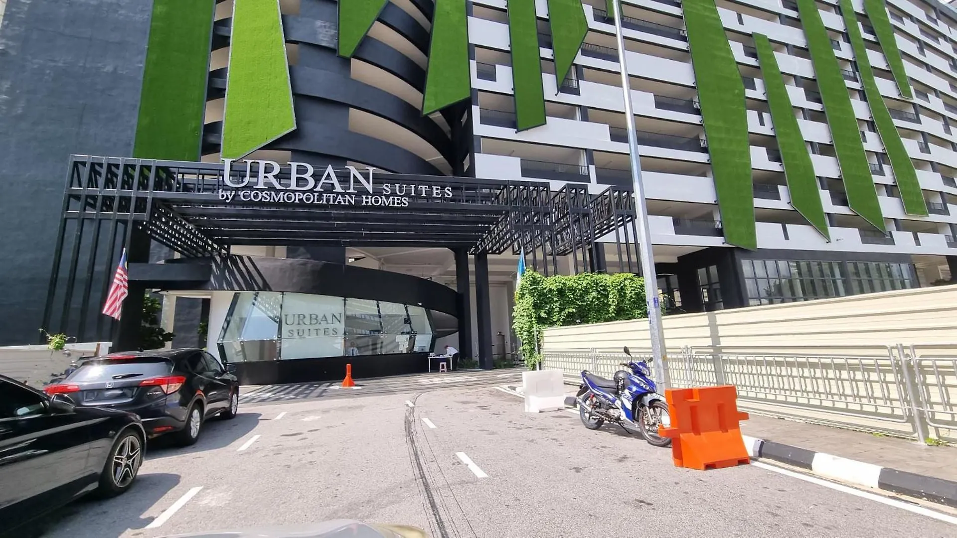 Softgrey 2 Rooms Apartment, 4 Plus 2 Pax At Urban Suites Jelutong 0*,  Malaysia