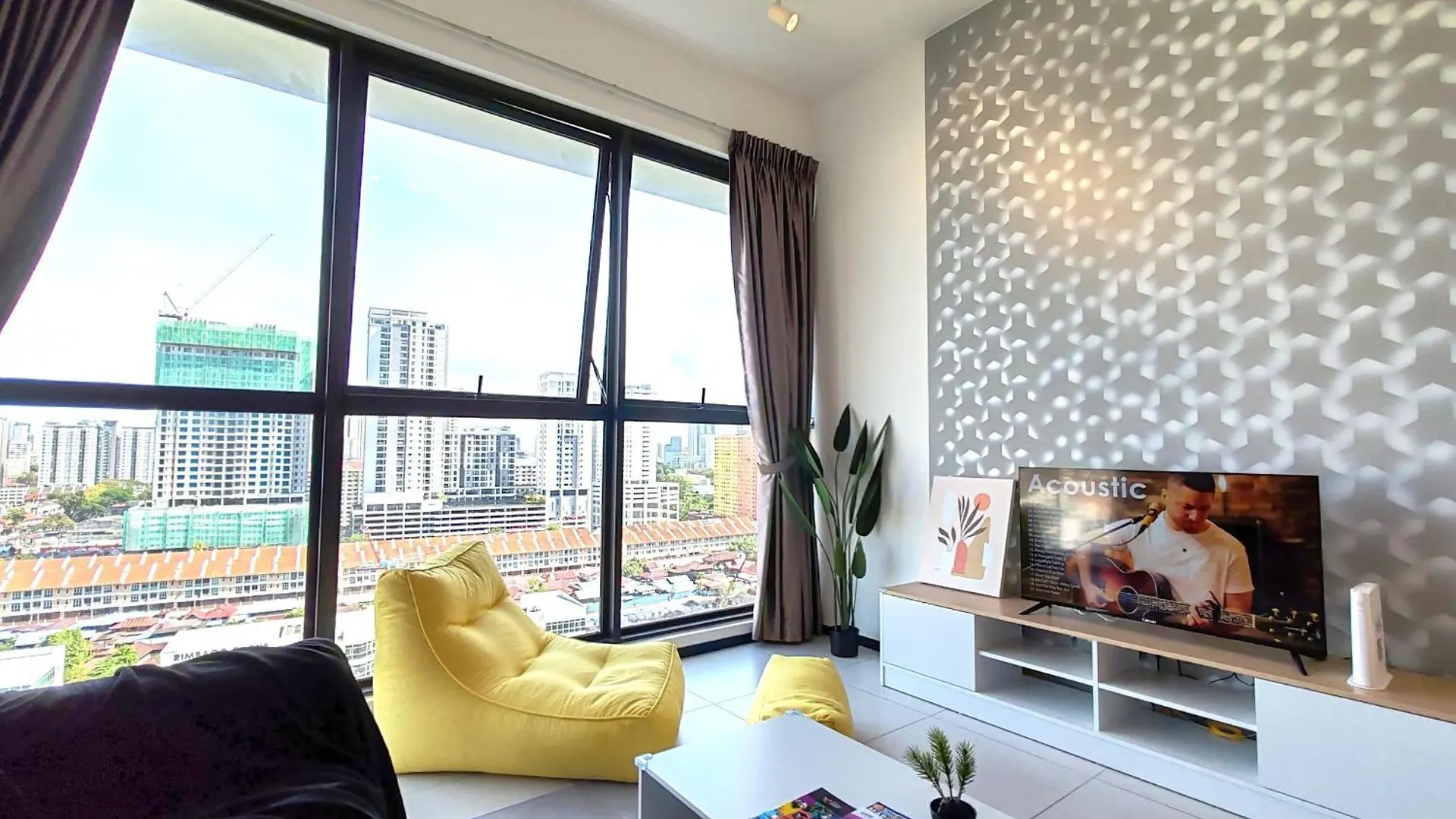 Softgrey 2 Rooms Apartment, 4 Plus 2 Pax At Urban Suites Jelutong Apartment