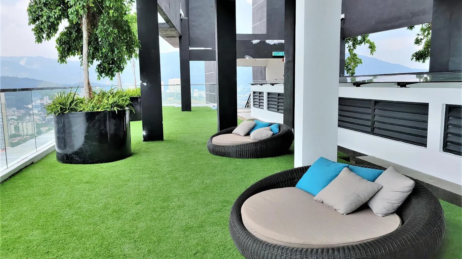 Apartment Softgrey 2 Rooms Apartment, 4 Plus 2 Pax At Urban Suites Jelutong